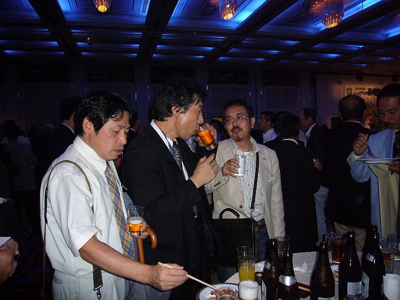 2008_0621_193821AA.JPG