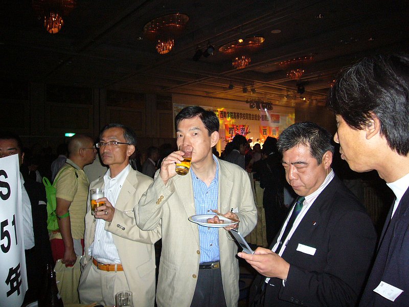 2009_0620_200008AA.JPG