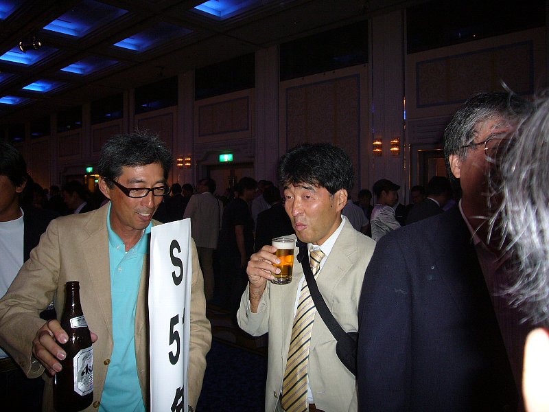 2009_0620_202638AA.JPG