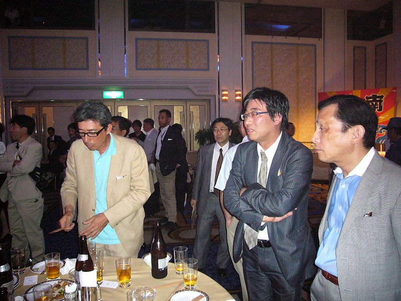 2009_0620_210305AA.JPG