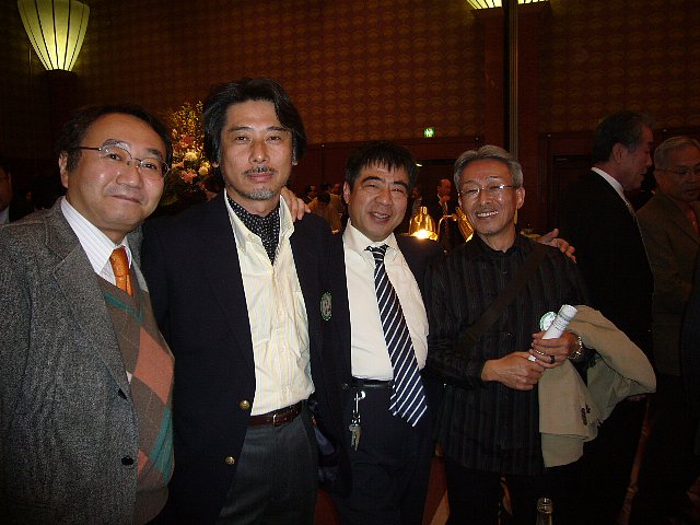 2007_1110_192115AA.JPG