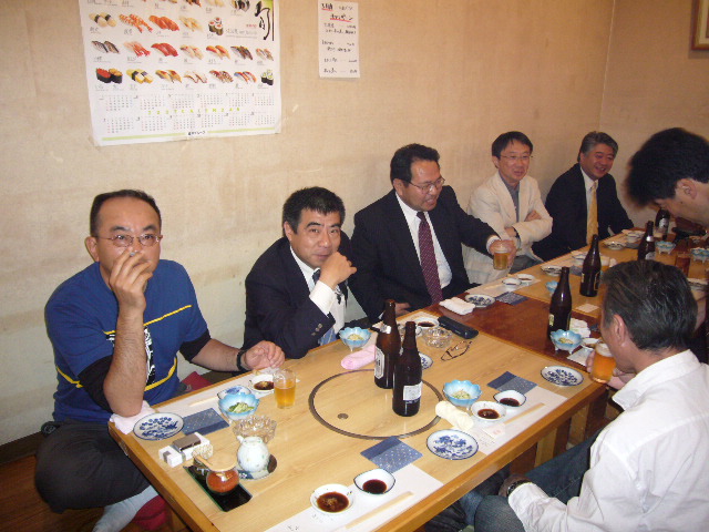 1J2007_0518AA.JPG