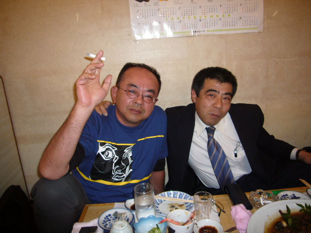1J2007_0518AB.JPG