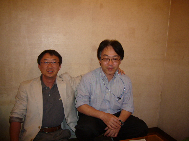 1J2007_0518AG.JPG